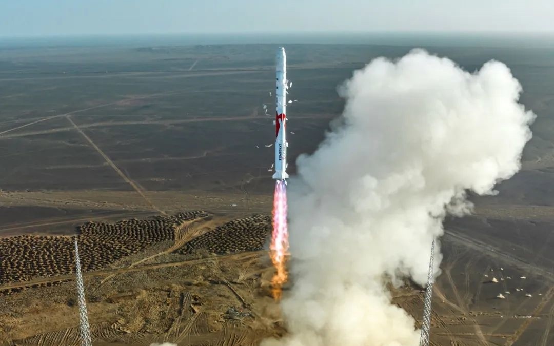 Trung Quốc phóng thất bại tên lửa tư nhân khí metan đầu tiên